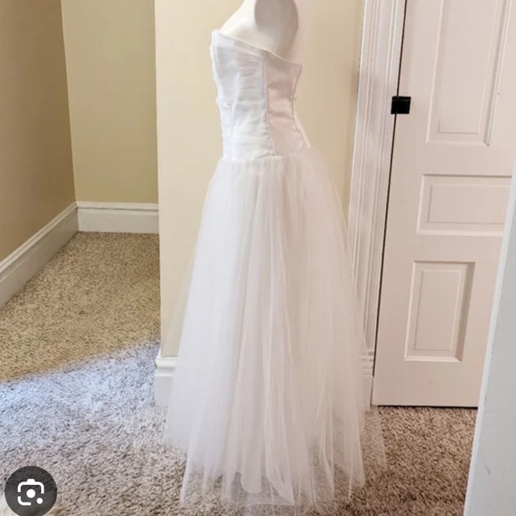 Gunne Sax Jessica McClintock Strapless White tulle glitter maxi dress - Picture 2 of 13